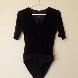 Design Lab - Velvet Bodysuit - Black